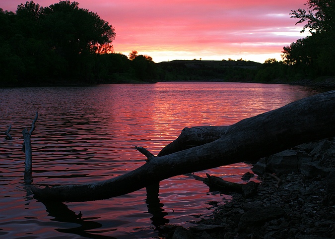 Big Blue River sunset, Tuttle Creek State Park, Kansas, United States